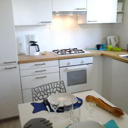 Nyaraló Holiday Home Rue Des Loriots